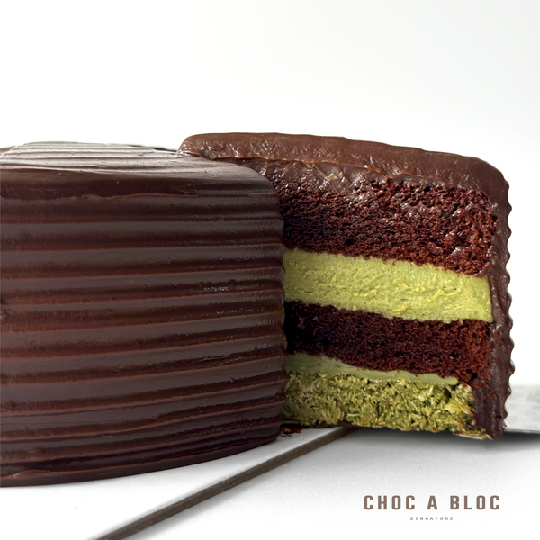 Dubai Chocolate Fudge Cake